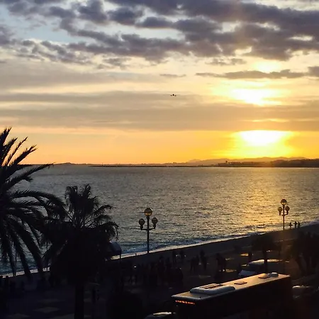 Apartment Apart-a-nice : A Breathtaking View On The Sea Nizza
