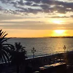 Lejlighed Apart-a-nice : A Breathtaking View On The Sea Nice