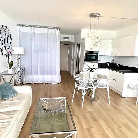 Apart-a-nice : A Breathtaking View On The Sea Apartman *