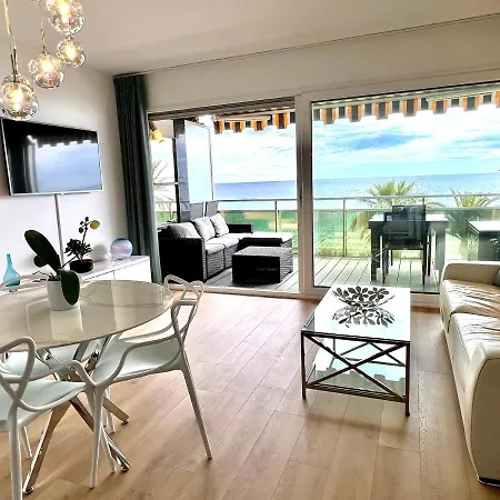 Apart-a-nice : A Breathtaking View On The Sea Apartman *